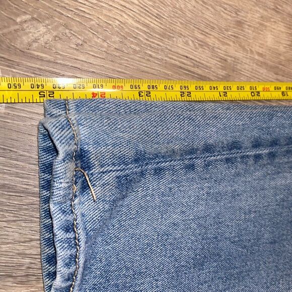 Black Rose Embroidered Pac Sun Mom Jeans size 24 - Picture 7 of 7